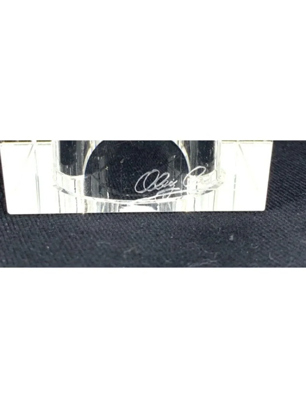 Oleg Cassini Crystal Napkin Rings 4 Clear Signed Elegant Classic Dinner Guests